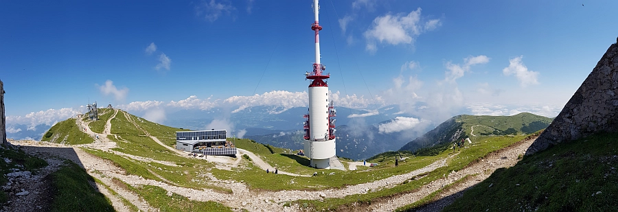 Dobrač, 30. 7. 2020. Slika je vidna v Google Chromu.