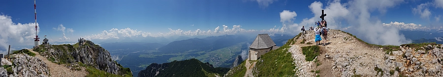 Dobrač, 30. 7. 2020. Slika je vidna v Google Chromu.