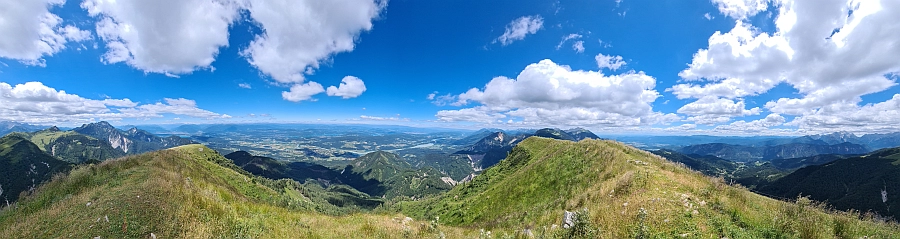 Golica, 8. 7. 2022. Slika je vidna v Google Chromu.