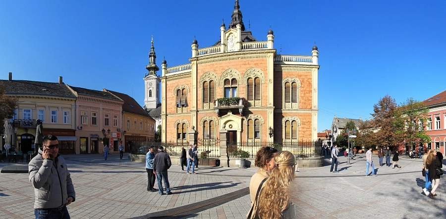 Novi Sad, 4. 10. 2013. Slika je vidna v Google Chromu.