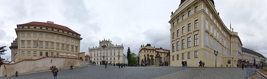 Praga - Hradčany , 17. 4. 2016. Slika je vidna v Google Chromu.