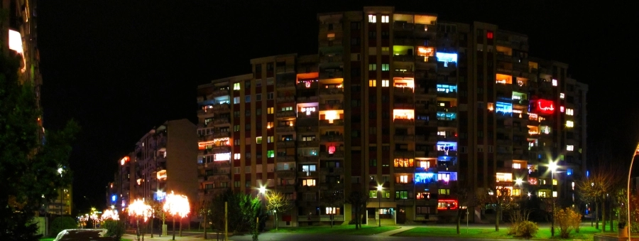 Sallaumines za božič, 24. 12. 2013. Slika je vidna v Google Chromu.