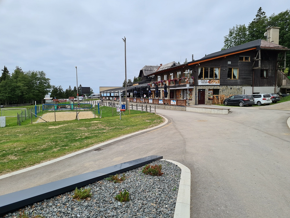 Slika je vidna v Google Chromu.