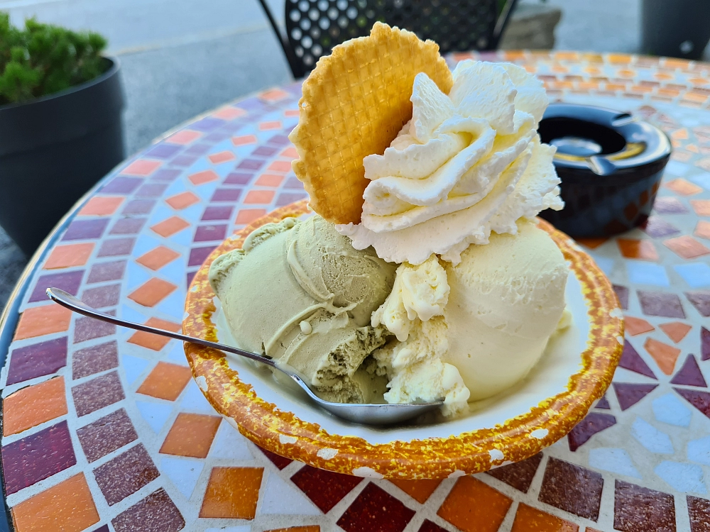 Slika je vidna v Google Chromu.