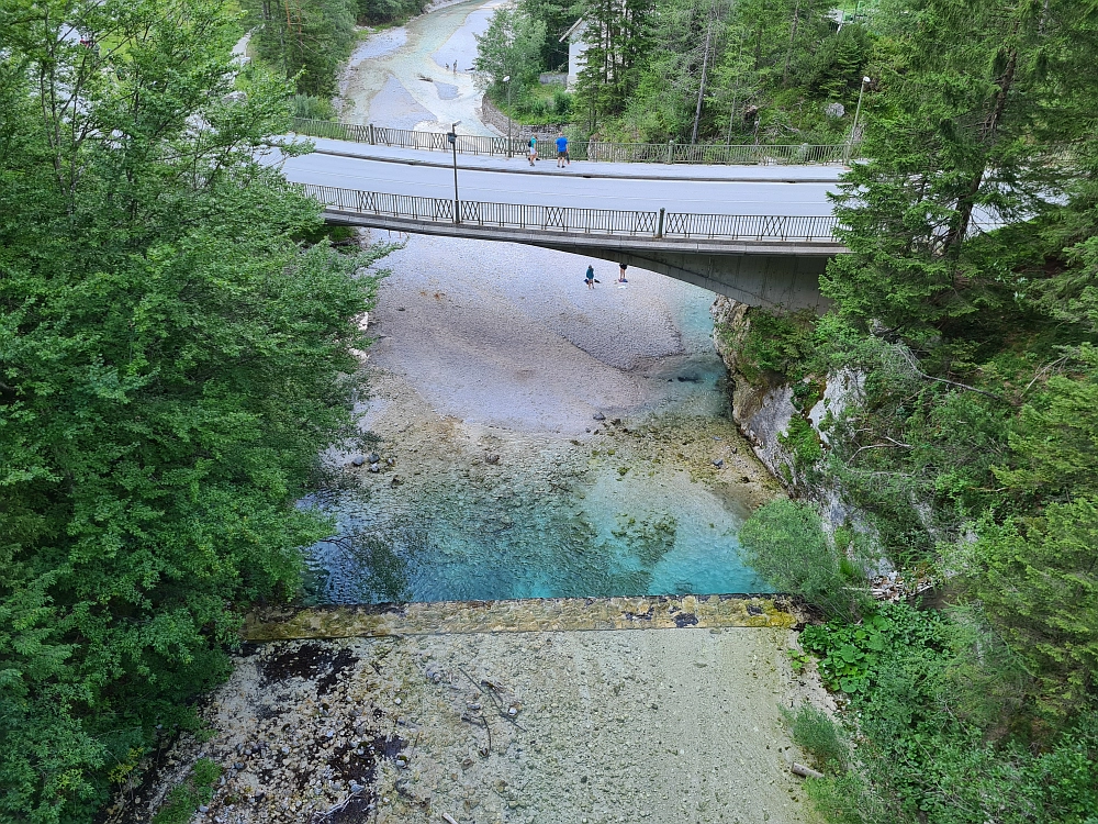 Slika je vidna v Google Chromu.