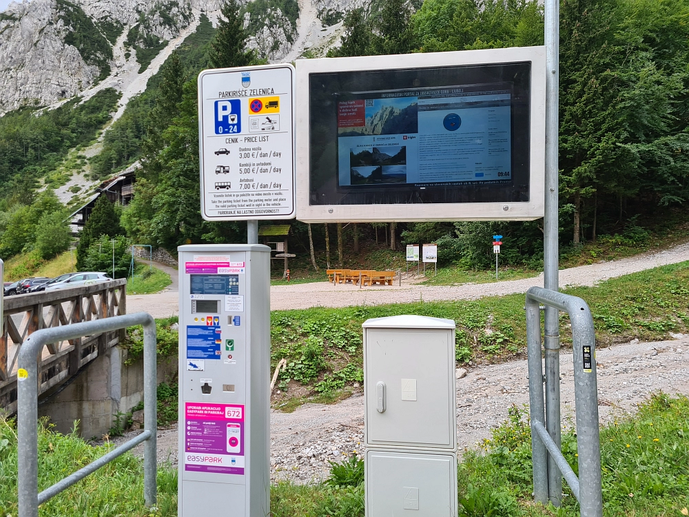 Slika je vidna v Google Chromu.