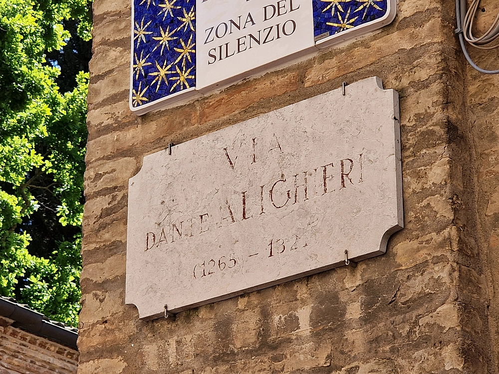 Slika je vidna v Google Chromu.