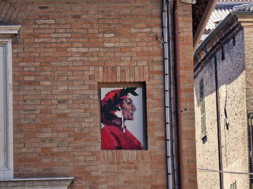 Slika je vidna v Google Chromu.