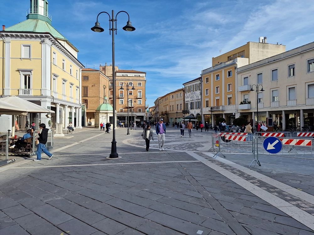 Slika je vidna v Google Chromu.