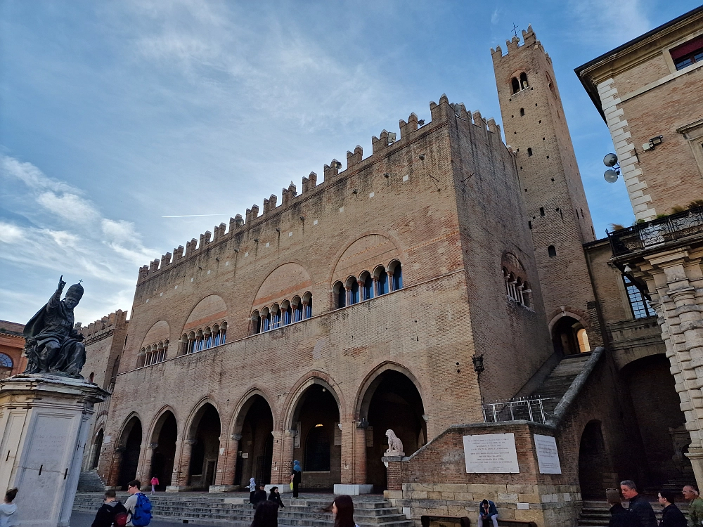 Slika je vidna v Google Chromu.