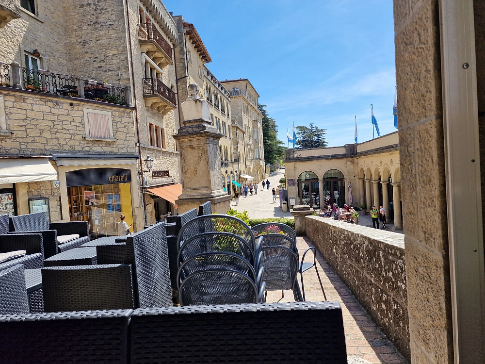 Slika je vidna v Google Chromu.