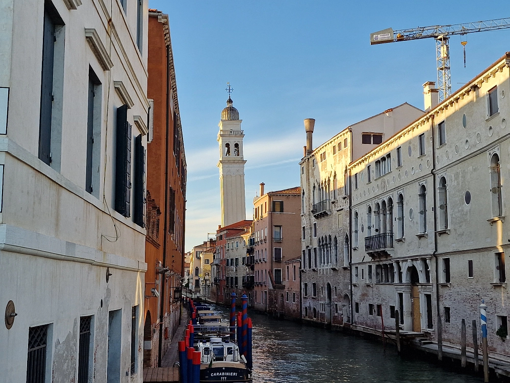 Slika je vidna v Google Chromu.