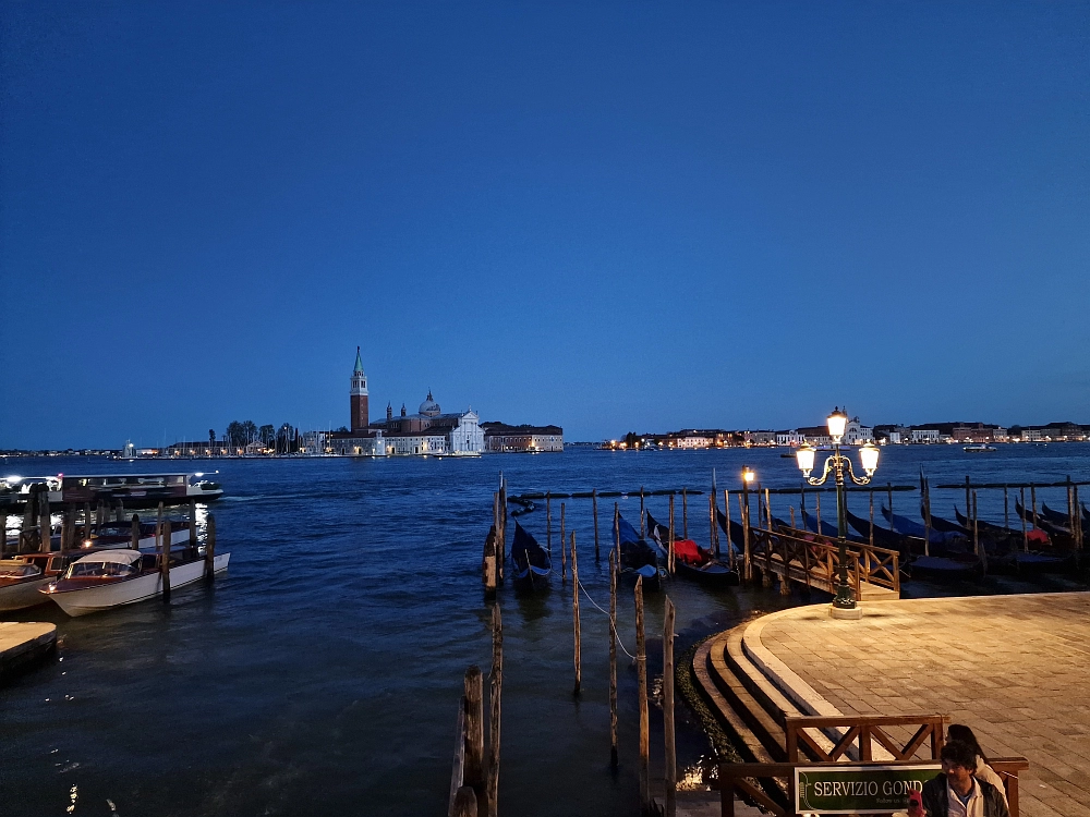 Slika je vidna v Google Chromu.