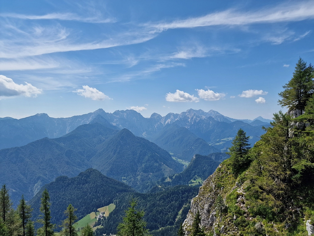 Slika je vidna v Google Chromu.