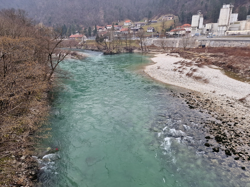 Slika je vidna v Google Chromu.