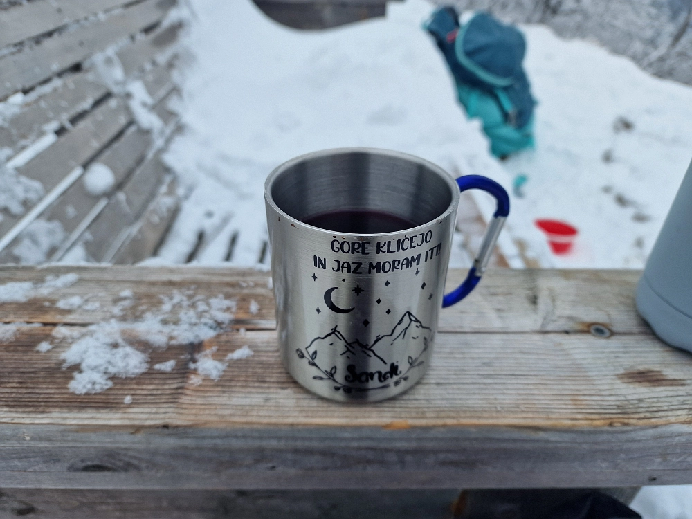 Slika je vidna v Google Chromu.