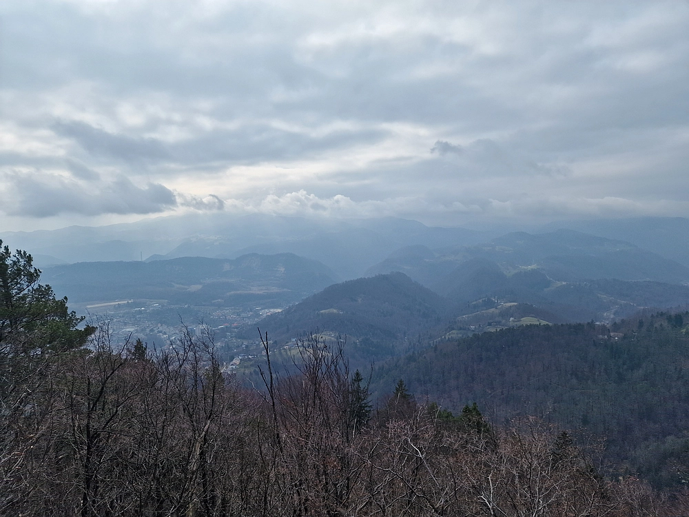 Slika je vidna v Google Chromu.