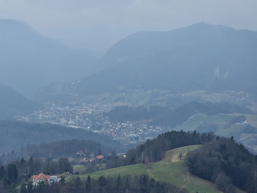Slika je vidna v Google Chromu.