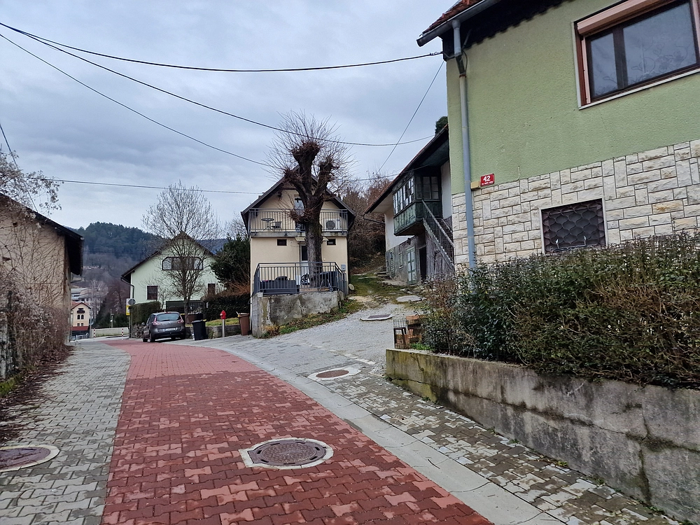 Slika je vidna v Google Chromu.