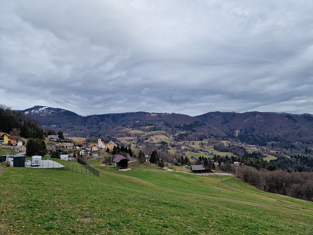 Slika je vidna v Google Chromu.