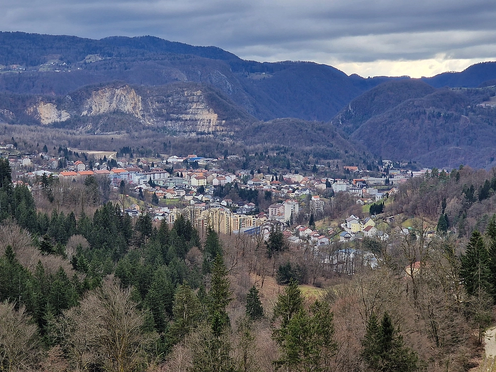 Slika je vidna v Google Chromu.