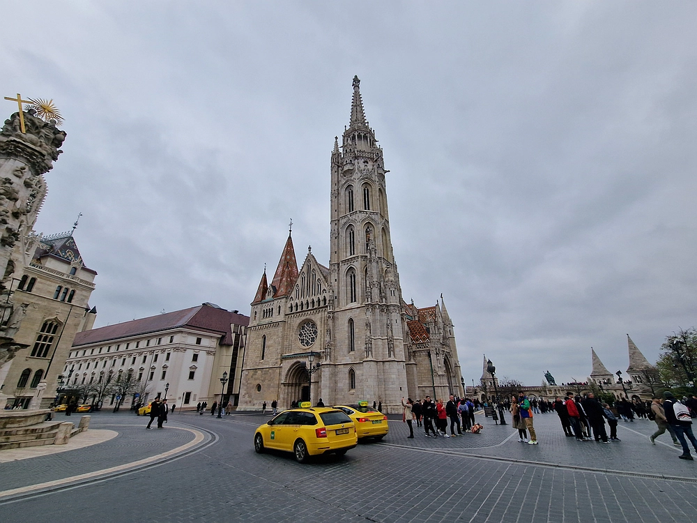 Slika je vidna v Google Chromu.