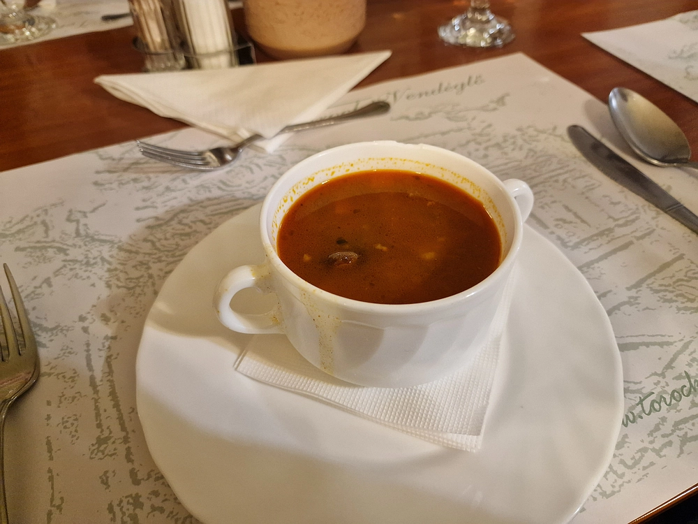 Slika je vidna v Google Chromu.