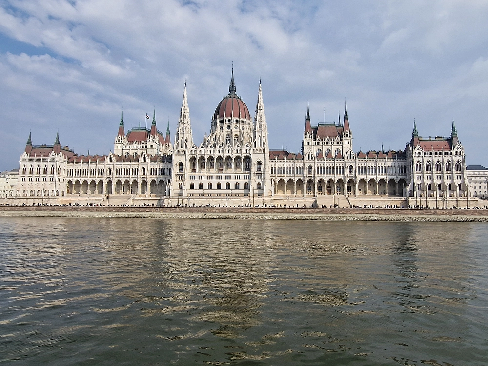 Slika je vidna v Google Chromu.