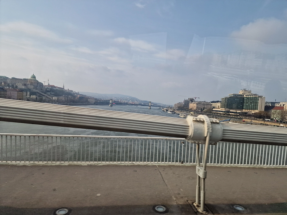 Slika je vidna v Google Chromu.