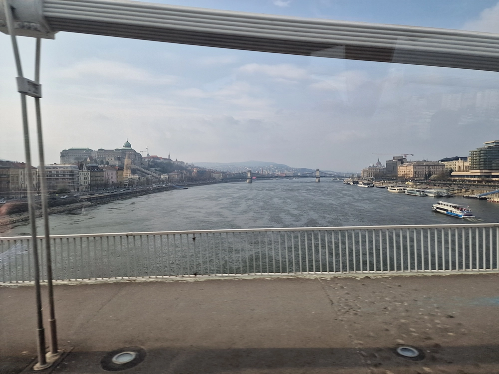 Slika je vidna v Google Chromu.