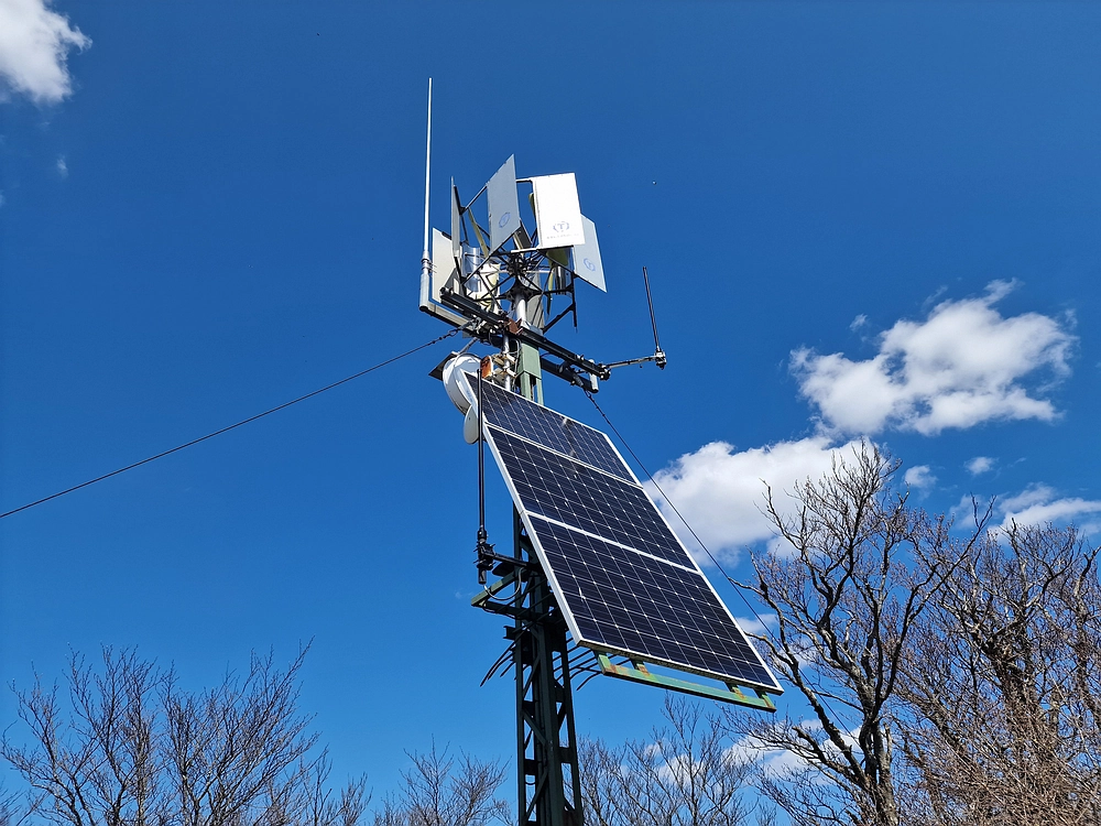 Slika je vidna v Google Chromu.