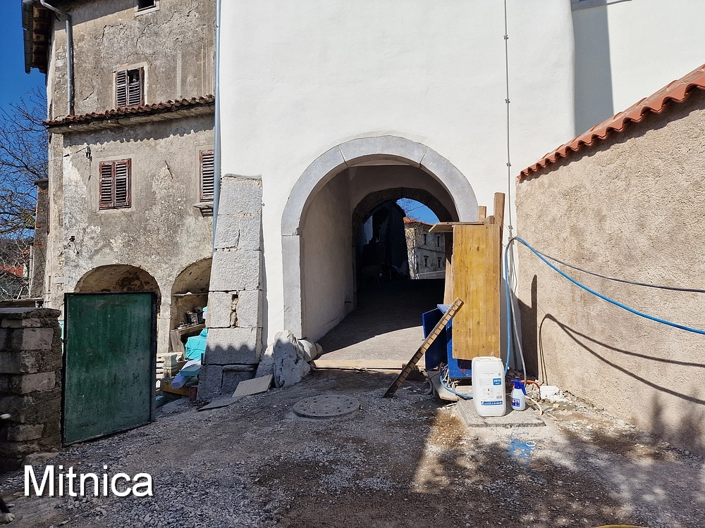 Slika je vidna v Google Chromu.