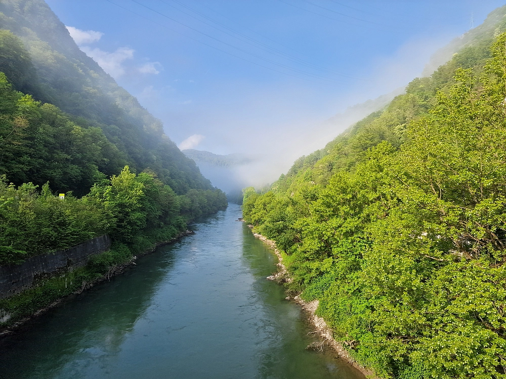Slika je vidna v Google Chromu.