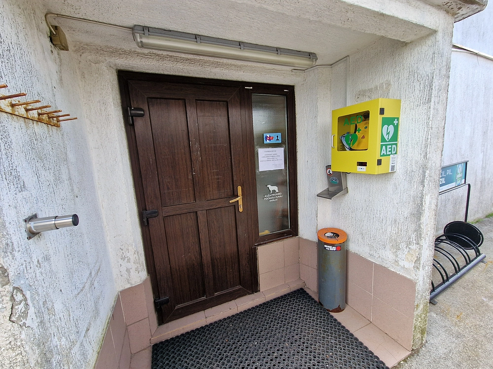 Slika je vidna v Google Chromu.