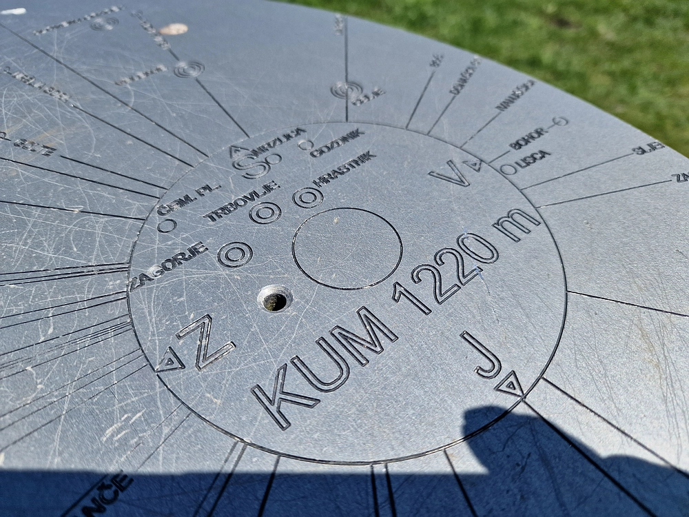 Slika je vidna v Google Chromu.