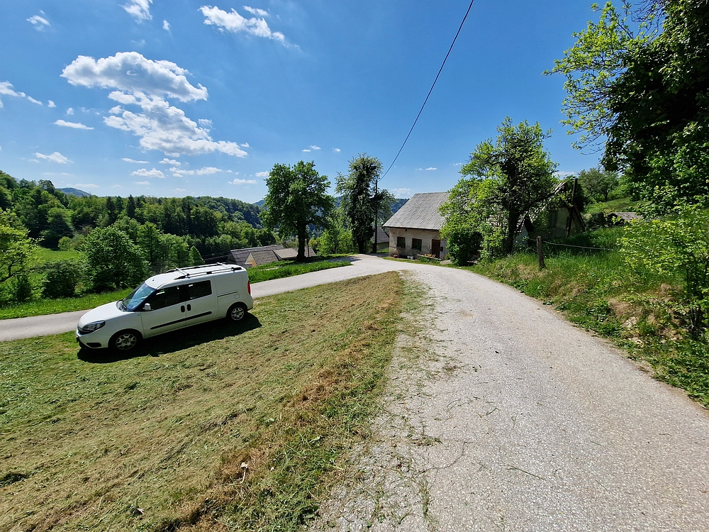 Slika je vidna v Google Chromu.