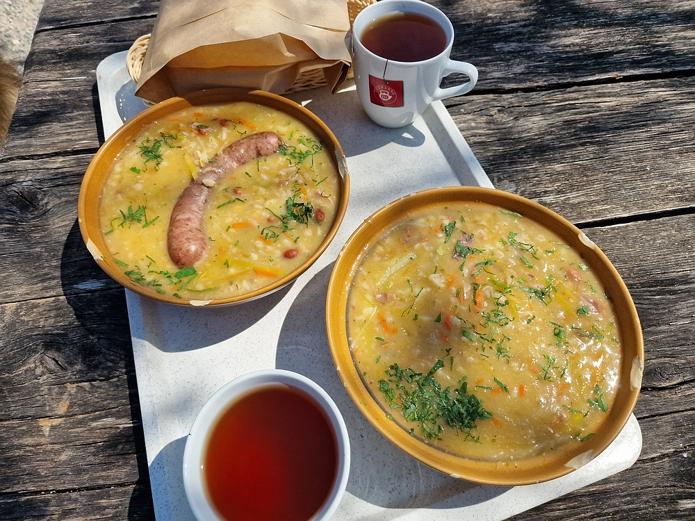 Slika je vidna v Google Chromu.