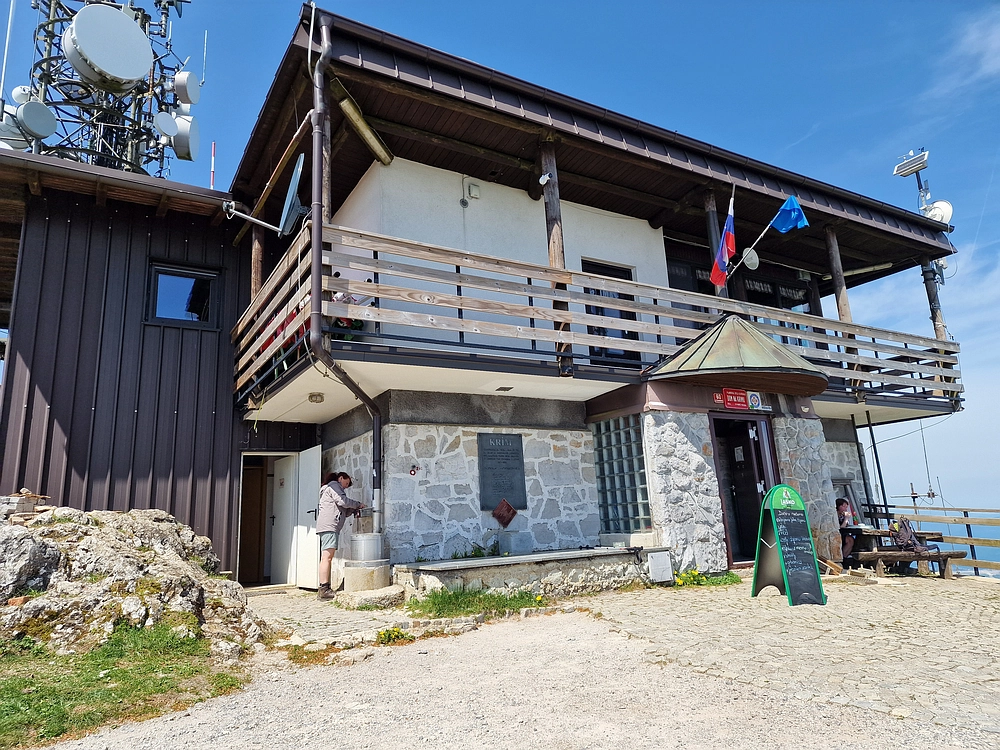 Slika je vidna v Google Chromu.