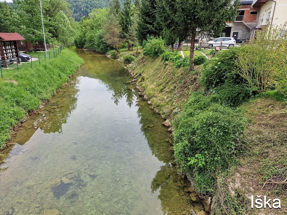 Slika je vidna v Google Chromu.