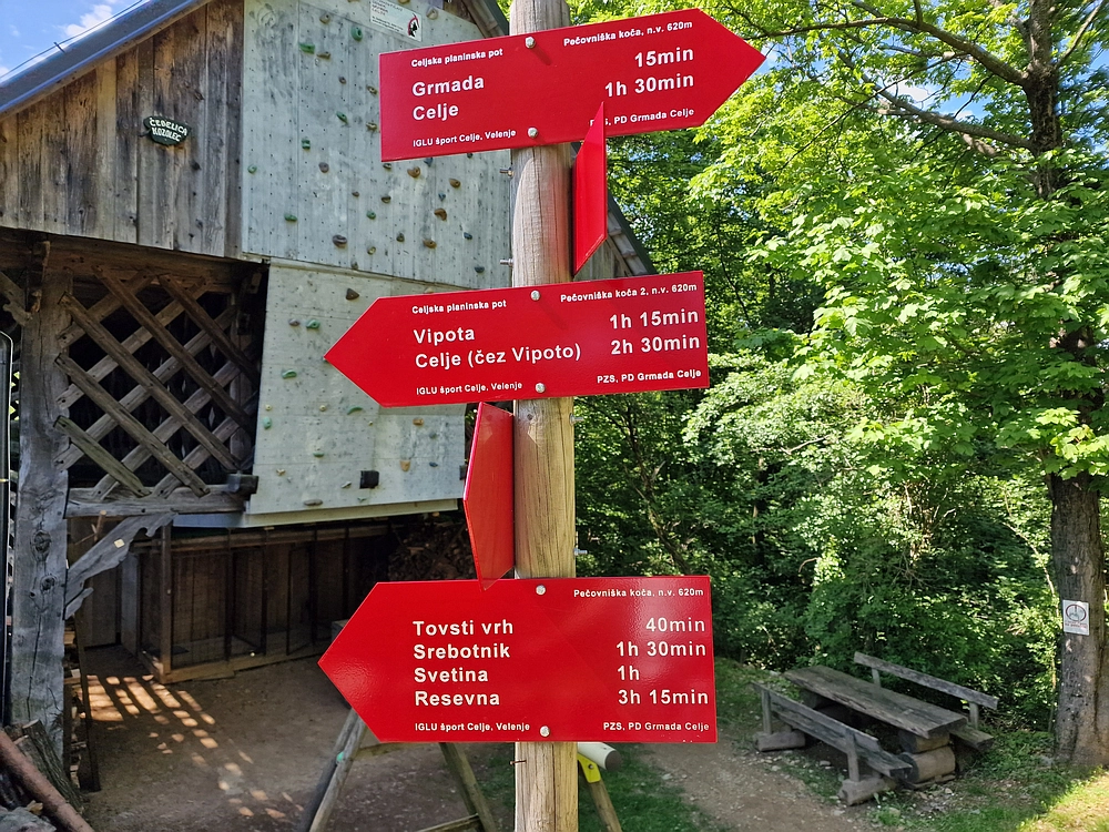 Slika je vidna v Google Chromu.