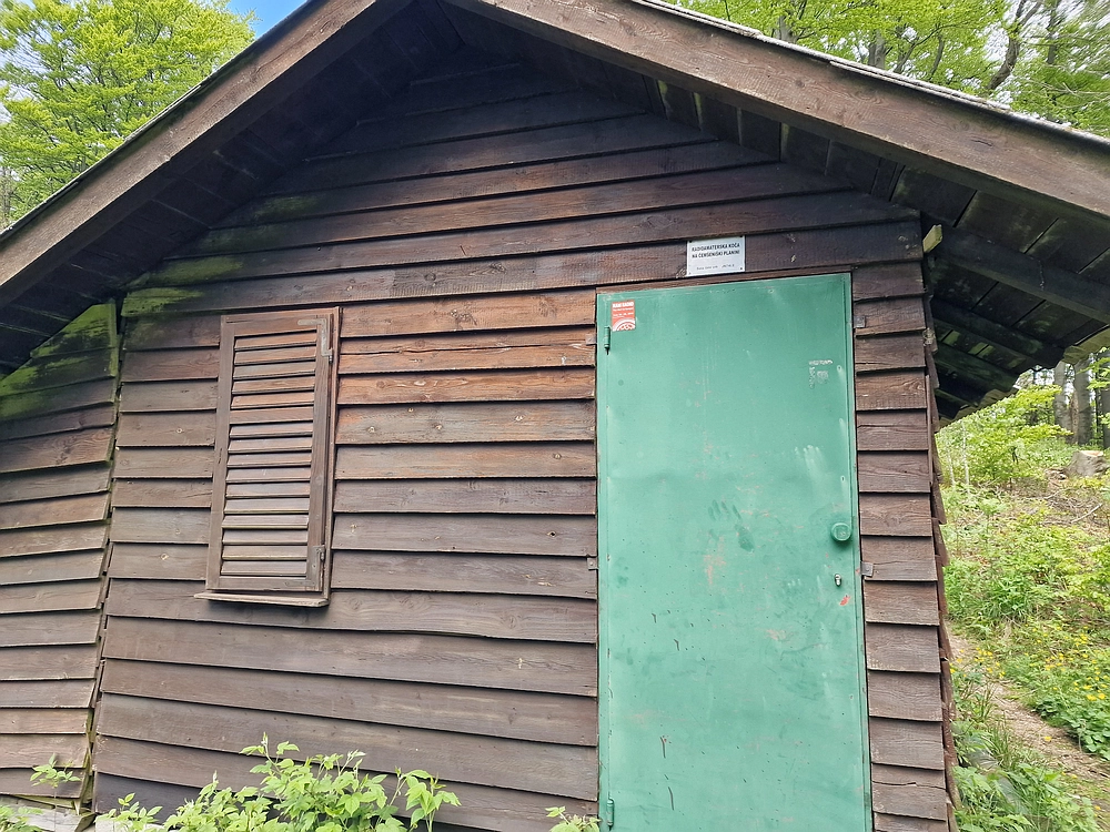 Slika je vidna v Google Chromu.