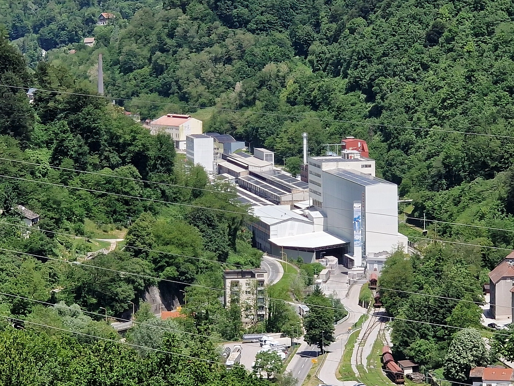 Slika je vidna v Google Chromu.