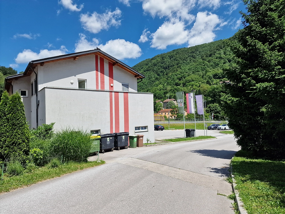 Slika je vidna v Google Chromu.