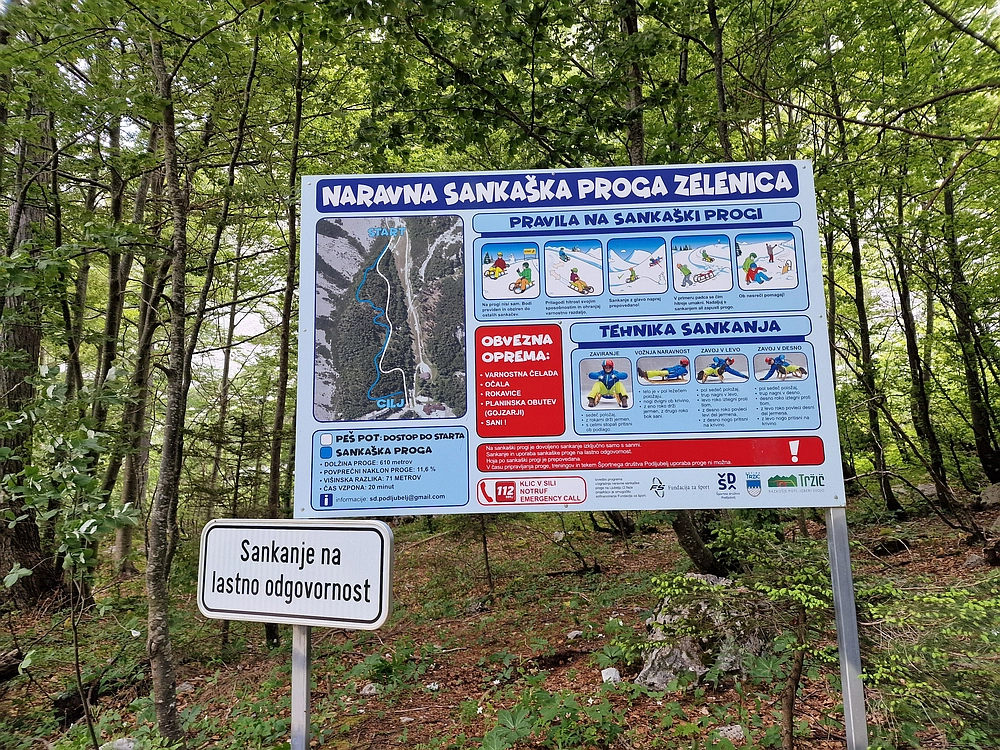 Slika je vidna v Google Chromu.