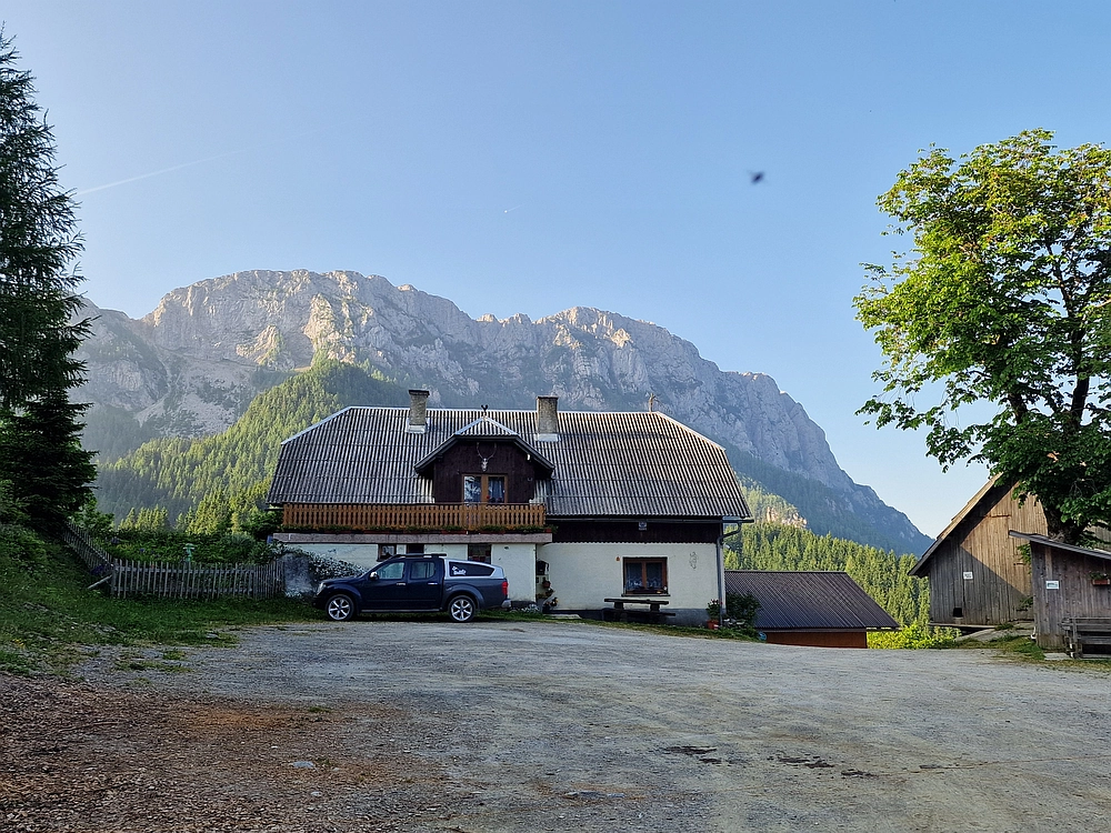 Slika je vidna v Google Chromu.