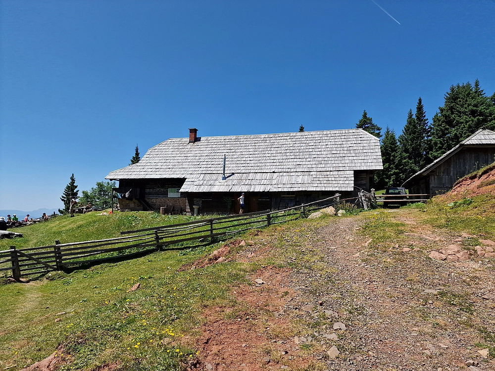Slika je vidna v Google Chromu.