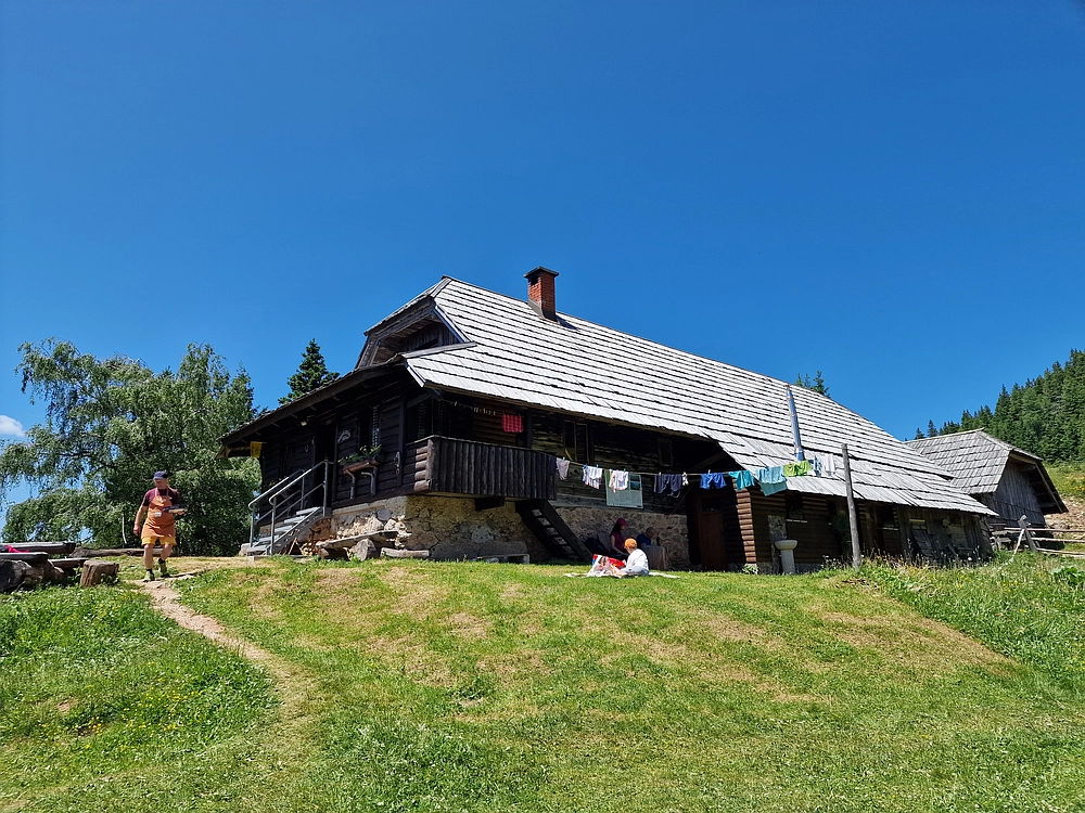 Slika je vidna v Google Chromu.