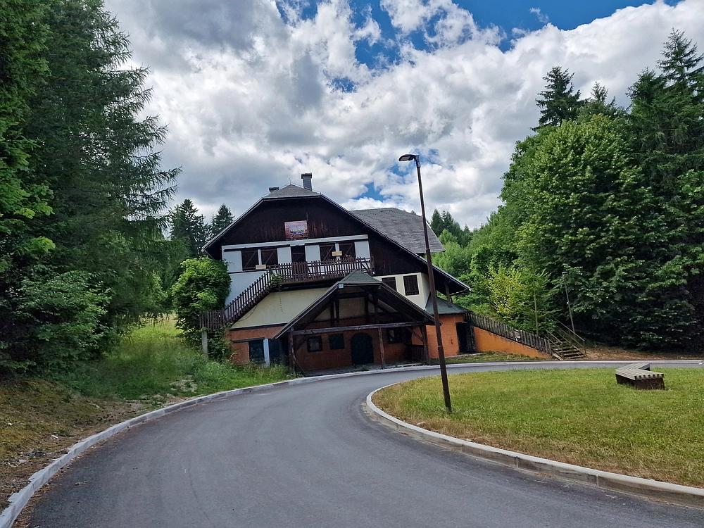 Slika je vidna v Google Chromu.