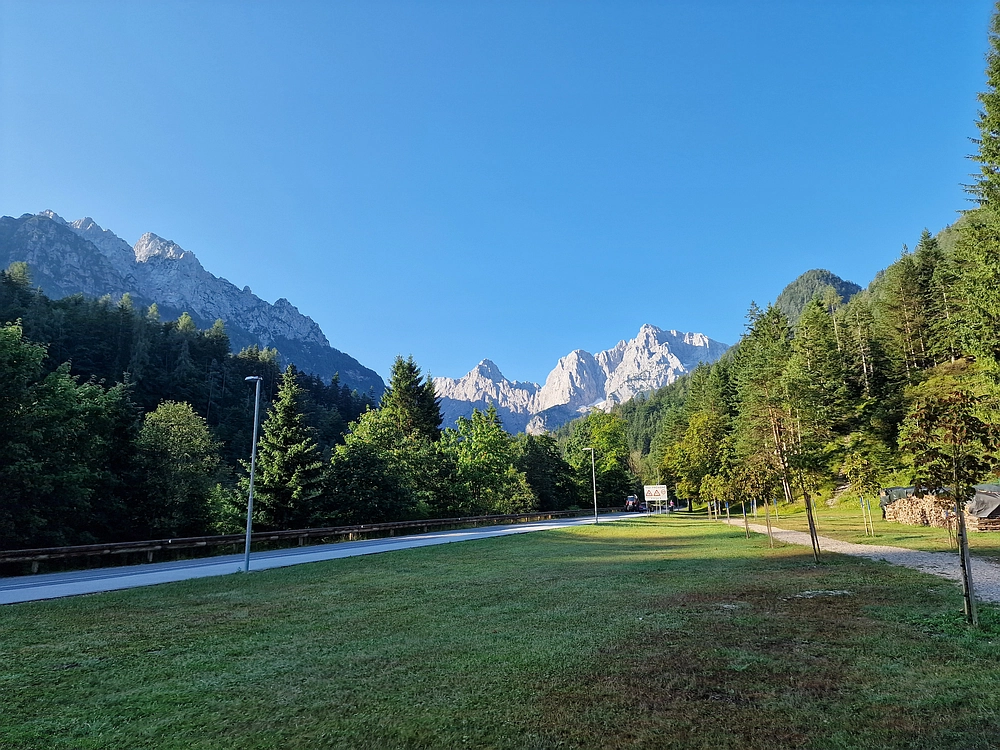 Slika je vidna v Google Chromu.