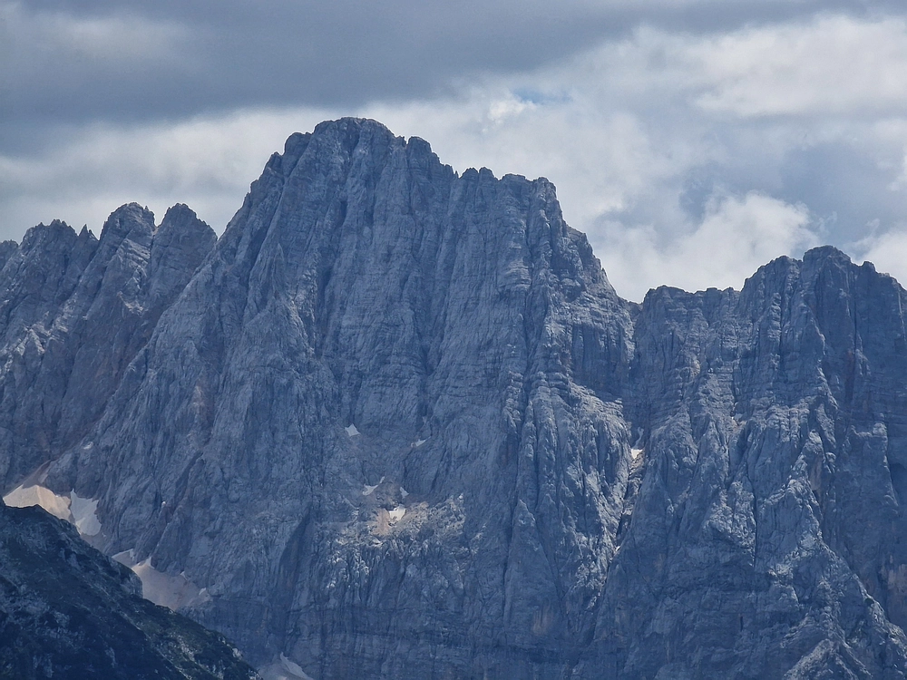 Slika je vidna v Google Chromu.